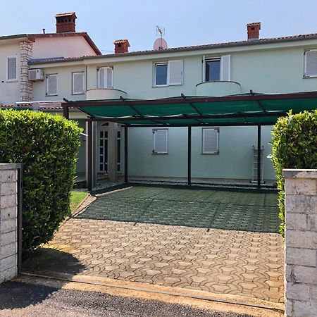 Apartamento Marta Fažana Exterior foto